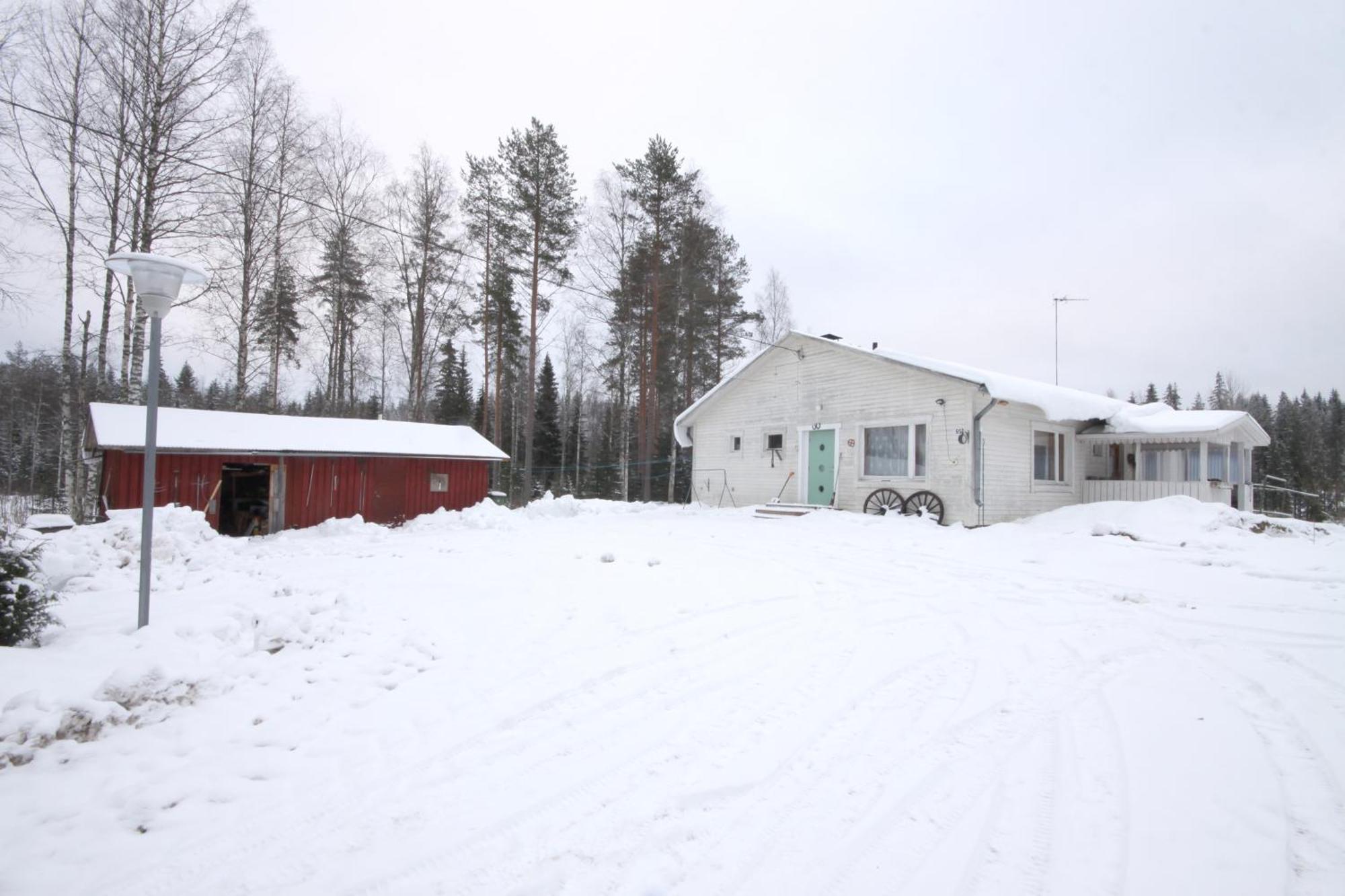 Maekelaen Lomatuvat Bed And Breakfast Коркеакоски Экстерьер фото