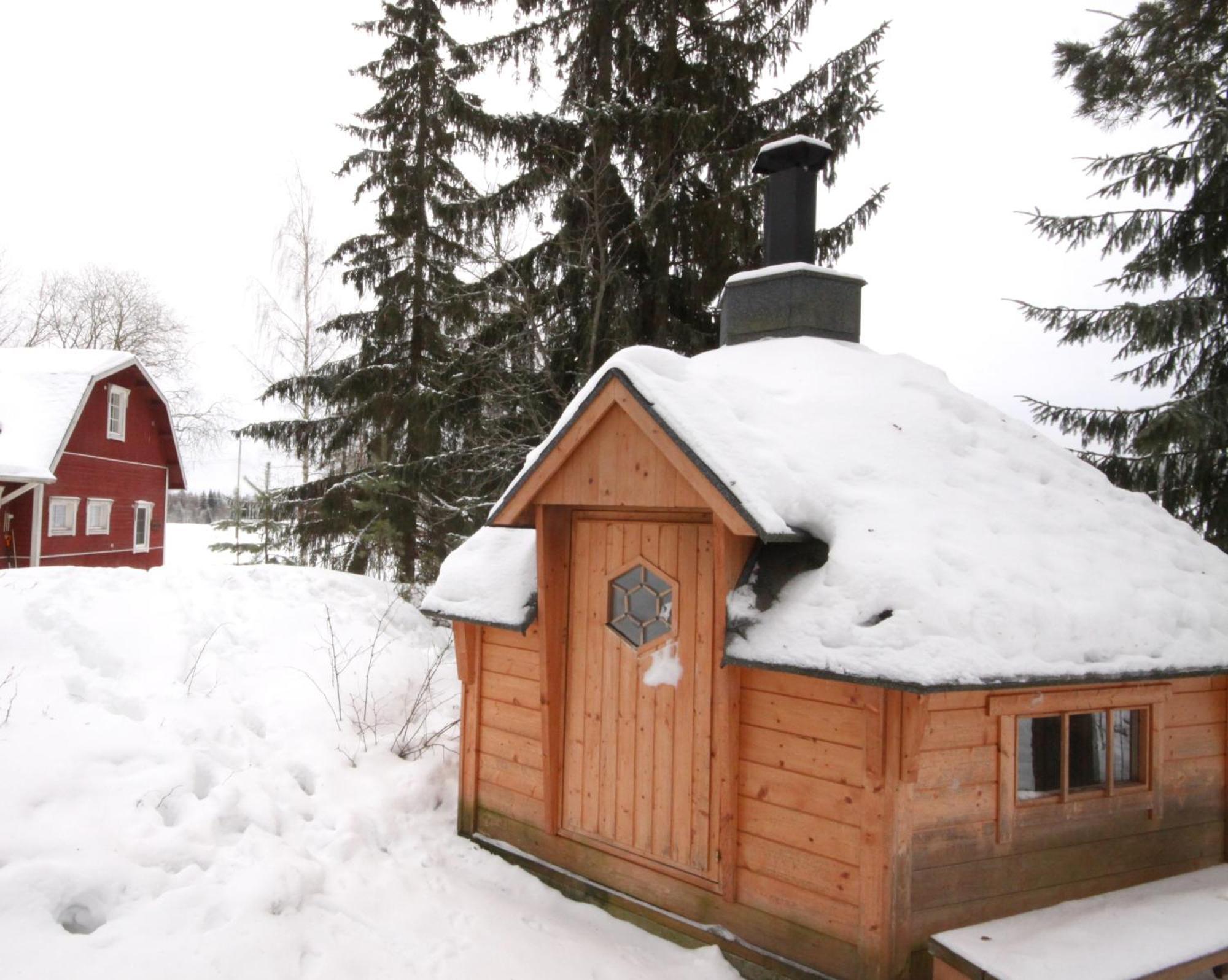 Maekelaen Lomatuvat Bed And Breakfast Коркеакоски Экстерьер фото