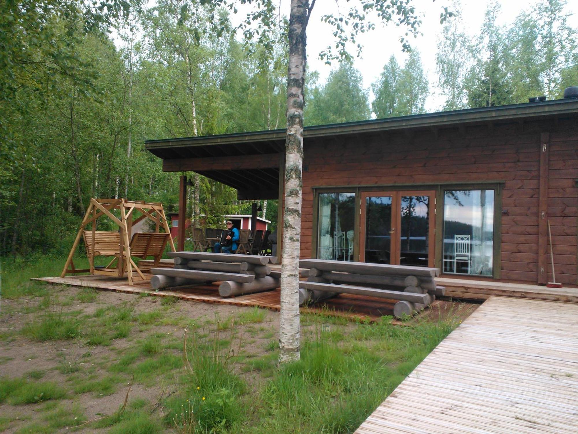 Maekelaen Lomatuvat Bed And Breakfast Коркеакоски Экстерьер фото